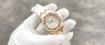 AUDEMARS PIGUET REPLICA WATCHES ROYAL OAK OFFSHORE 67540OK ROSE GOLD PLATE WHITE DIAL RHINESTONE ON BEZEL 37MM - 图片 2