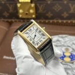 CARTIER TANK LOUIS HIGH END REPLICA WATCH GOLD PLATE WHITE DIAL BLACK LEATHER STRAP 27.8X38.1MM - 图片 3