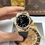 HUBLOT CLASSIC FUSION ORLINSKI KING GOLD LUXURY REPLICA WATCH ROSE GOLD PLATE BLACK DIAL RHINESTONE HB FACTORY 40MM - 图片 2