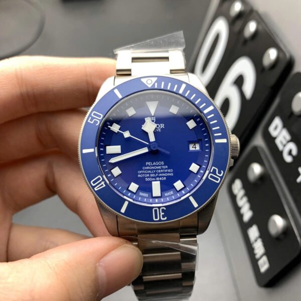 TUDOR PELAGOS BEST REPLICA WATCH BLUE DIAL TITANIUM CASE ZF FACTORY 42MM