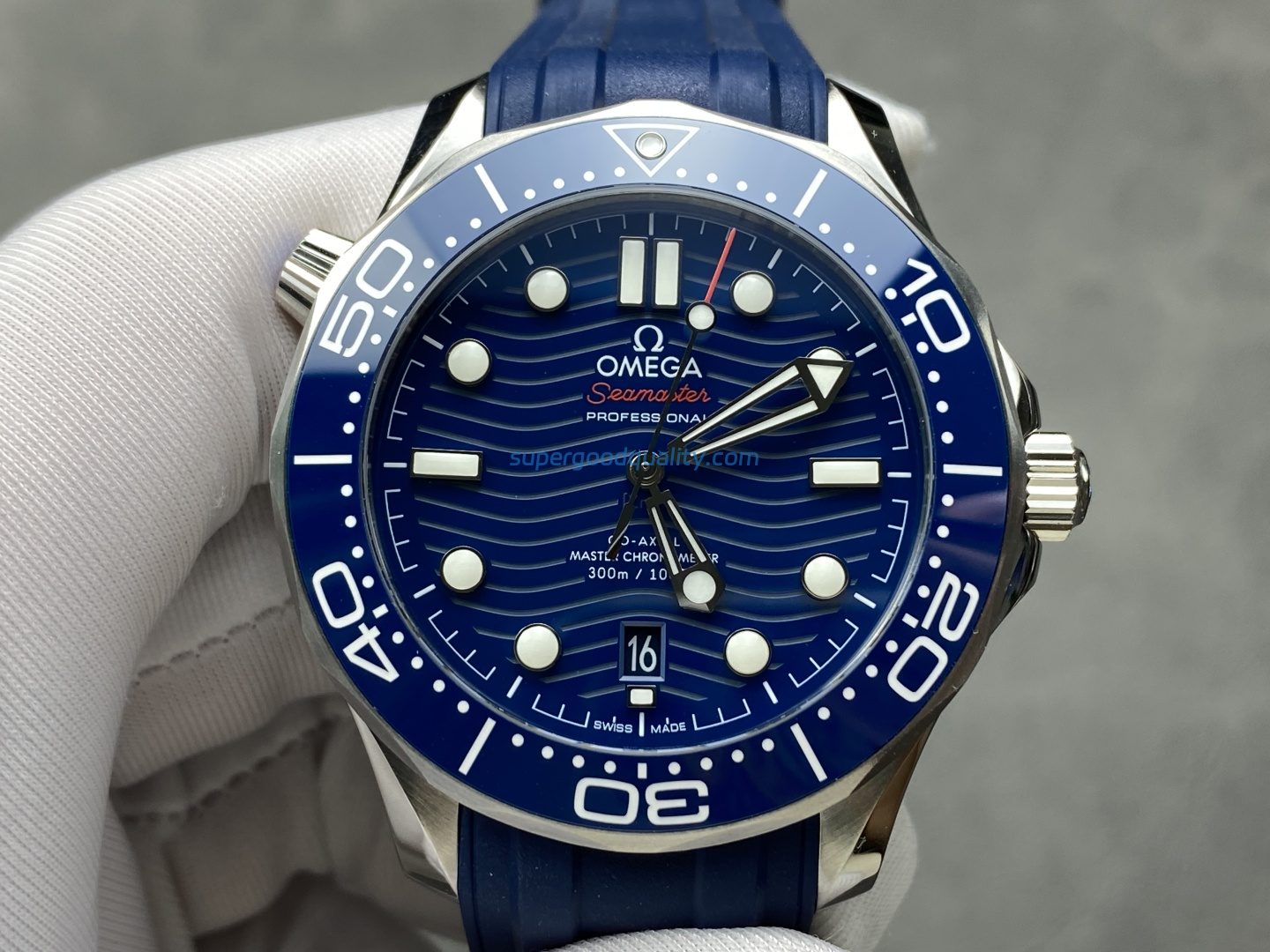 a1740226191020_4452-1.jpg VS Factory Omega Seamaster Diver 300M 42mm Blue Wave Dial Blue Ceramic Bezel Blue Rubber Strap (210.32.42.20.03.001) 1:1 Super Clone – DD8800 Movement - 图片 1