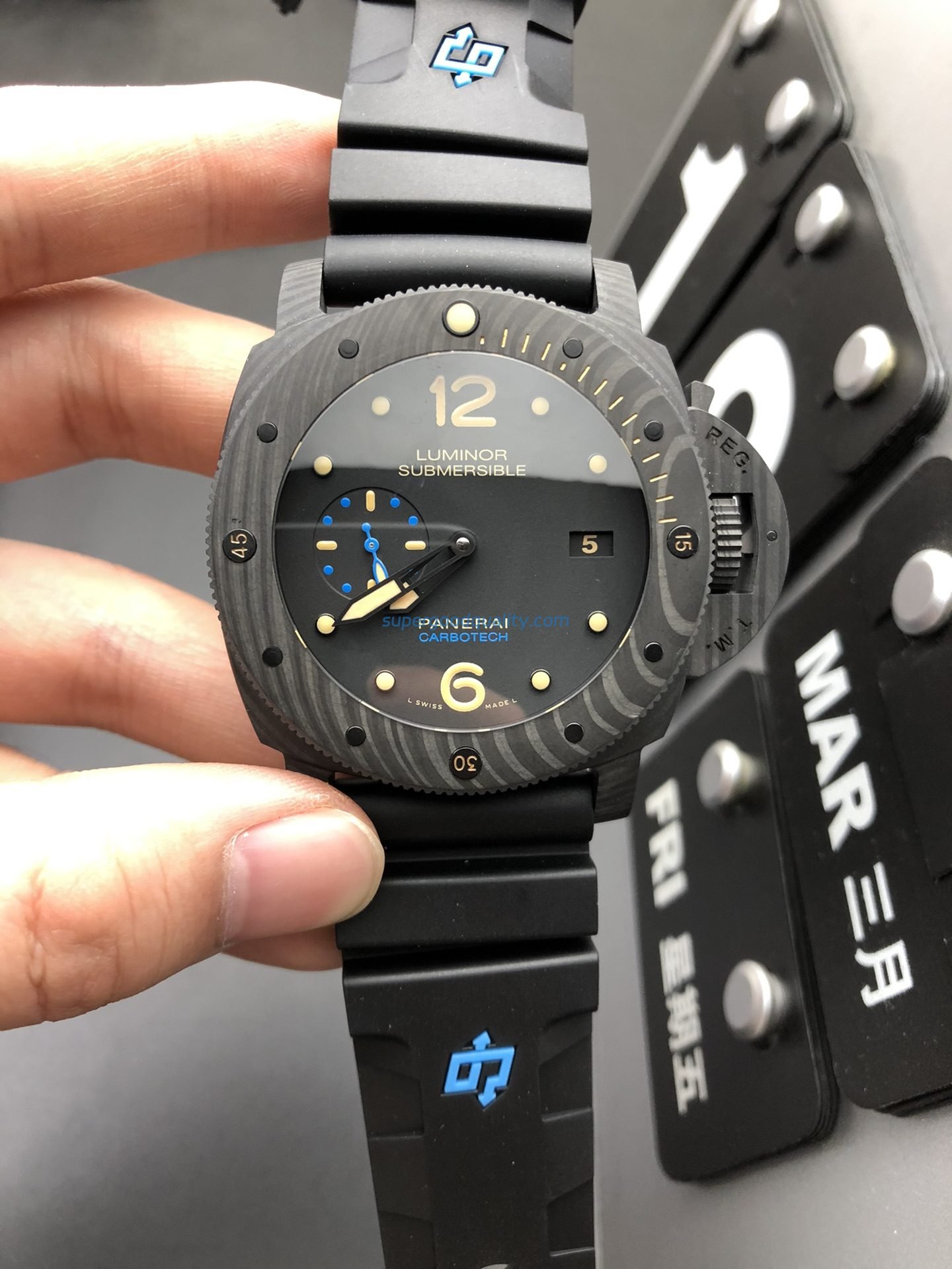 i1647578995_981_0-1.jpg VS Factory Panerai Submersible 1950 Carbotech 47mm PAM00616 1:1 Super Clone – DDP.9000 Movement - 图片 1