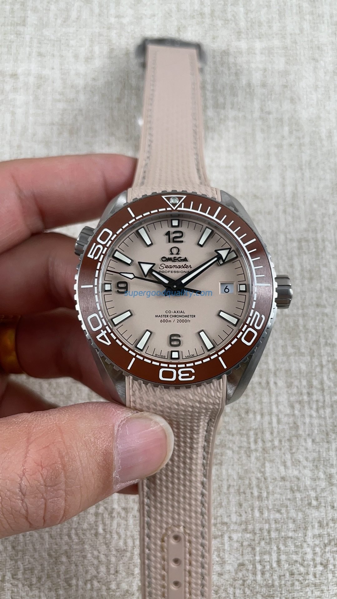 i1740295107_9500_1-1.jpg VS Factory Omega Seamaster Planet Ocean 600M 43.5mm Beige Dial Brown Bezel (215.32.44.21.09.001) 1:1 Super Clone – DD8900 Movement - 图片 1