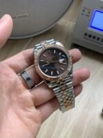 VS Factory Rolex Datejust 41mm Two-Tone Rose Gold Chocolate Dial Jubilee Bracelet (126331) 1:1 Super Clone – DD3235 Movement - 图片 5