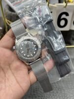 VS Factory Omega Seamaster Diver 300M 42mm James Bond 60th Anniversary Mesh Bracelet (210.30.42.20.06.002) 1:1 Super Clone – DD8806 Movement - 图片 7